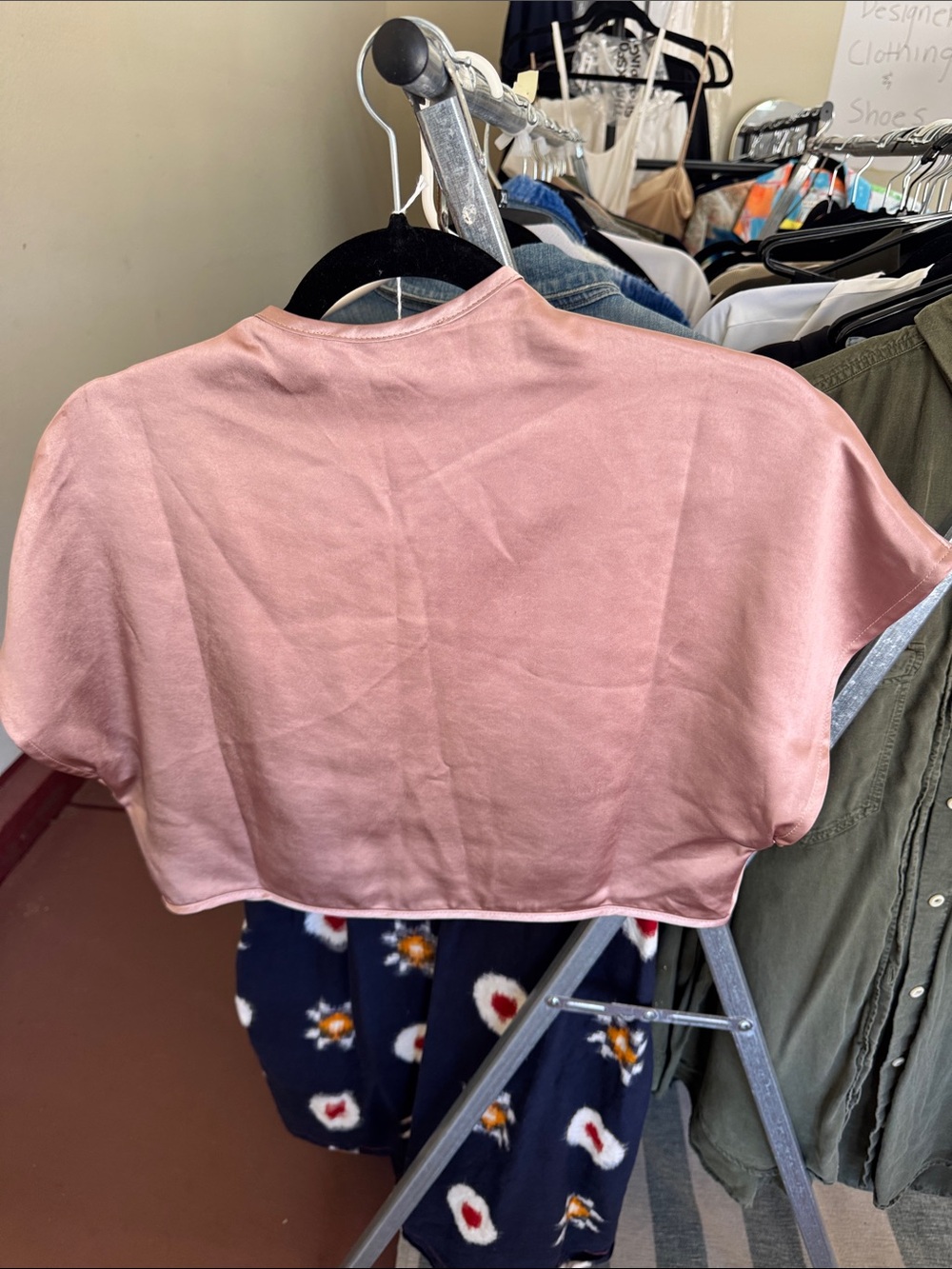 Andrea Iyamah Dusty Rose Keyhole Boxy Crop Top - Picture 3 of 3